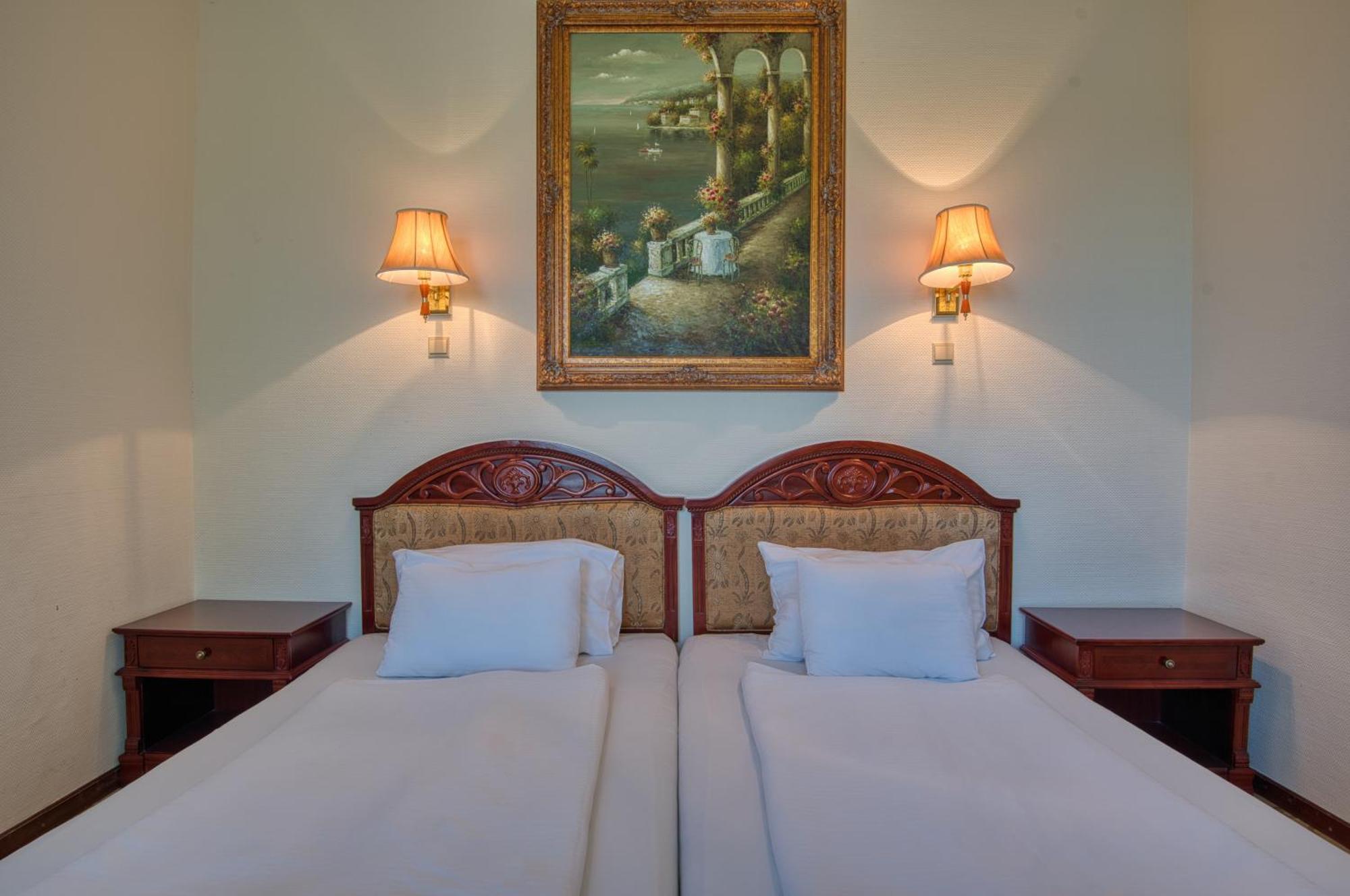 Bellevue 3* Esztergom