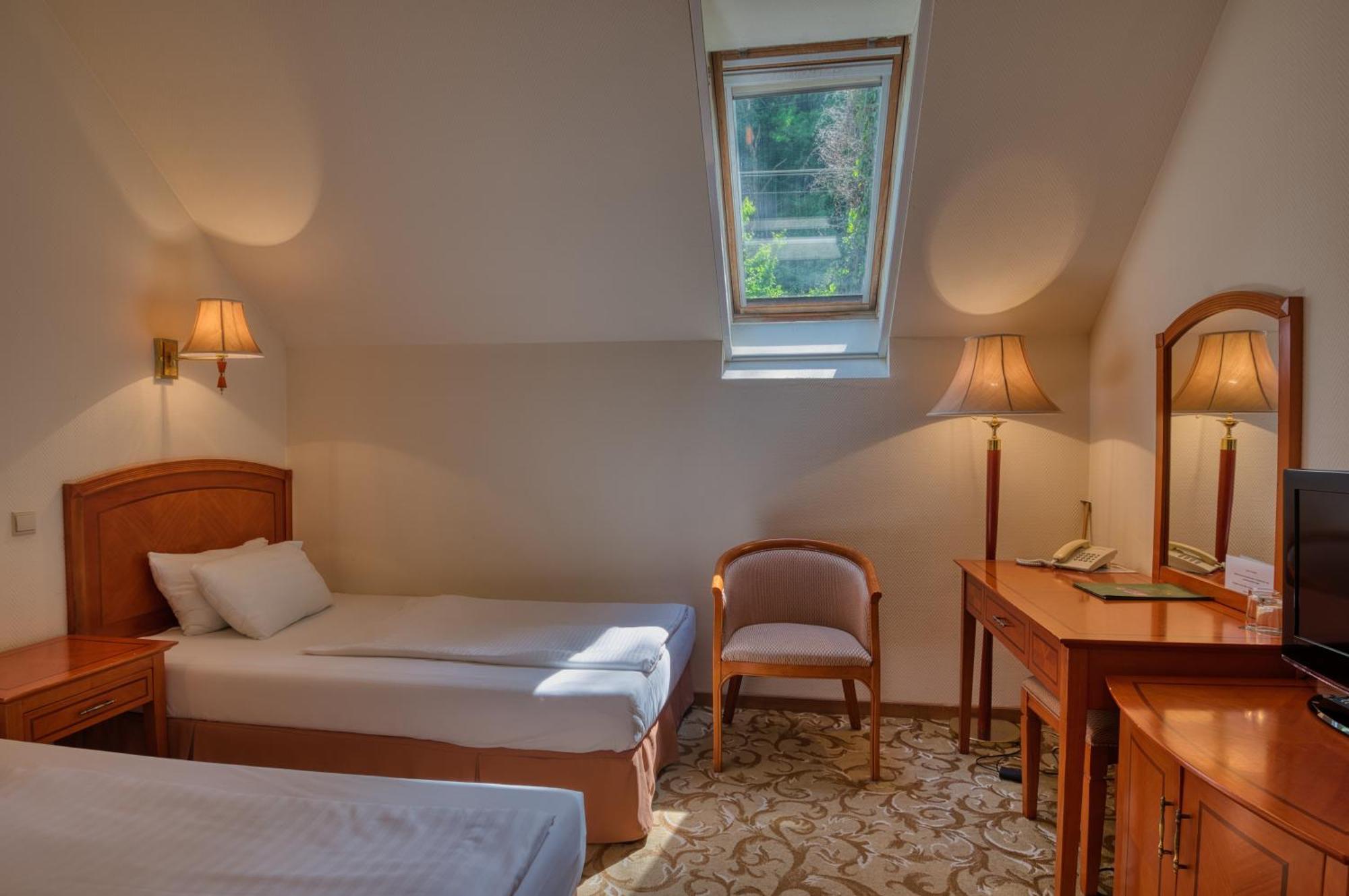 Hotel Bellevue 3*